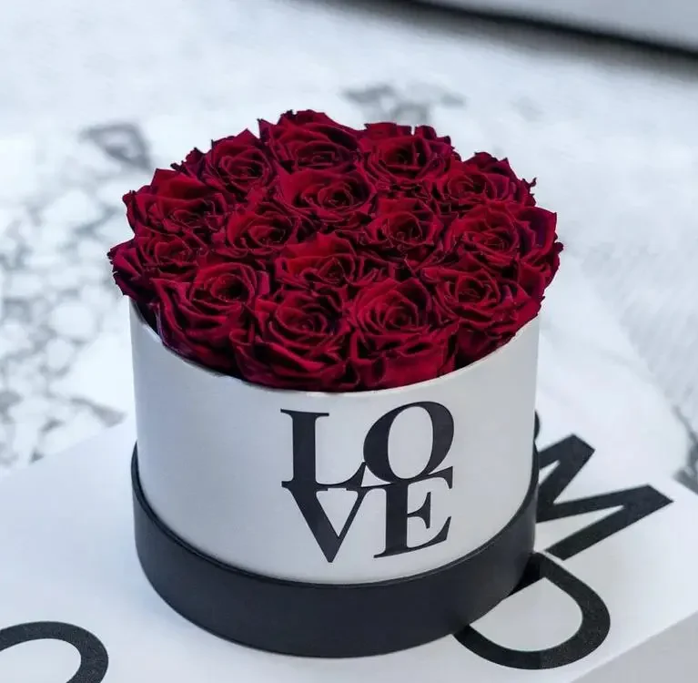 Classic White Box | Love Edition