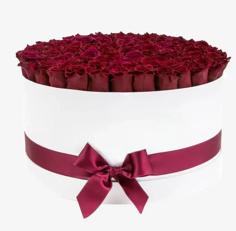 Deluxe White Box | Burgundy Roses