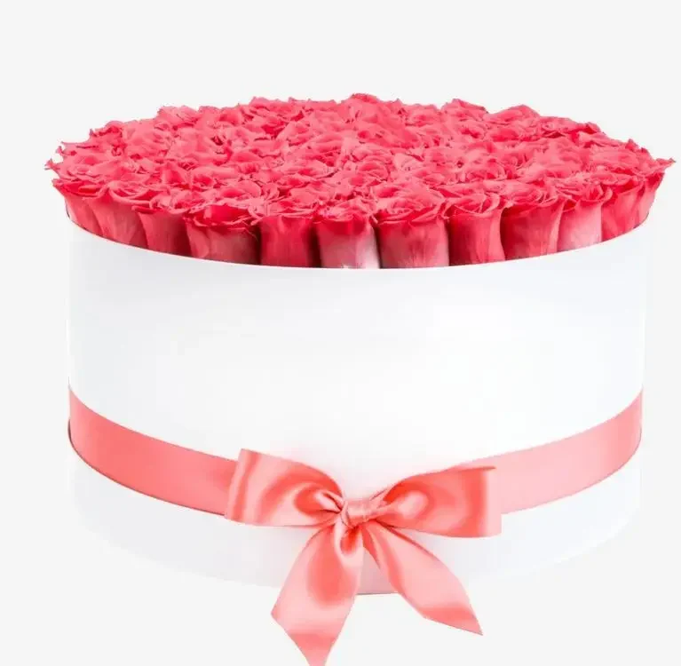 Deluxe White Box | Coral Roses